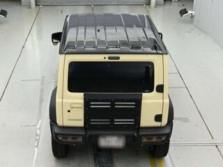 2023 Suzuki Jimny Sierra IV, бежевый, 1790000 рублей, вид 5