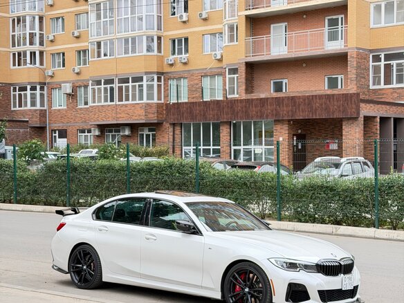 2020 BMW 3 серии M340i VII (G2x), белый, 4900000 рублей - вид 4
