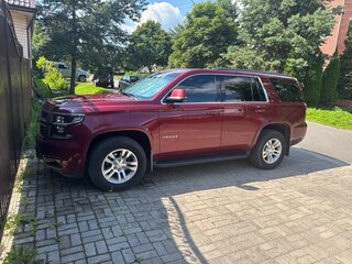 2016 Chevrolet Tahoe IV, красный, 2900000 рублей, вид 1