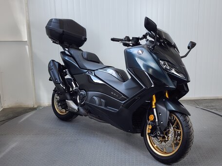 2022 Yamaha TMAX, зелёный, 1335000 рублей, вид 2
