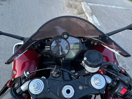 2009 Yamaha YZF-R1, белый, 890000 рублей, вид 5