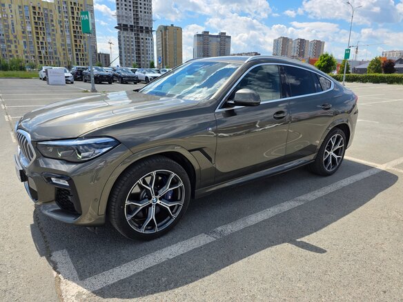 2020 BMW X6 30d III (G06), зелёный, 7980000 рублей - вид 14