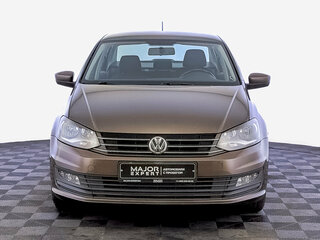 2017 Volkswagen Polo V Рестайлинг, коричневый, 1160000 рублей, вид 2