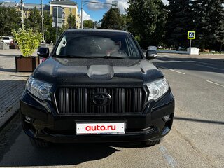 2019 Toyota Land Cruiser Prado 150 Series Рестайлинг 2, чёрный, 4390000 рублей, вид 2