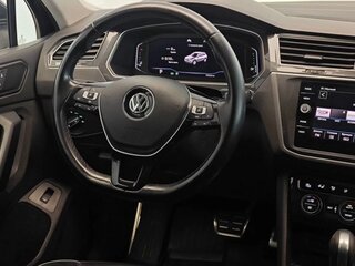 2020 Volkswagen Tiguan II, чёрный, 2300000 рублей, вид 5