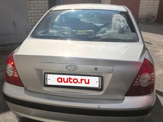 2004 Hyundai Elantra III (XD2) Рестайлинг, серебристый, 320000 рублей, вид 4