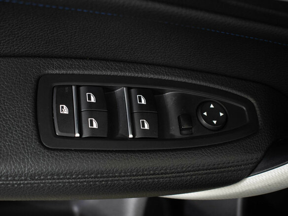 2018 BMW 1 серии 118i II (F20/F21) Рестайлинг 2, чёрный - вид 23