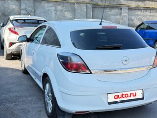2010 Opel Astra GTC H Рестайлинг, белый, 550000 рублей, вид 5