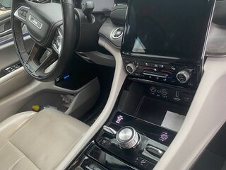 2022 Jeep Grand Cherokee V (WL), чёрный, 8000000 рублей, вид 5