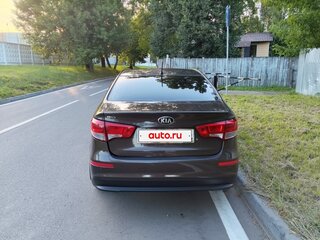 2015 Kia Rio III Рестайлинг, коричневый, 800000 рублей, вид 3