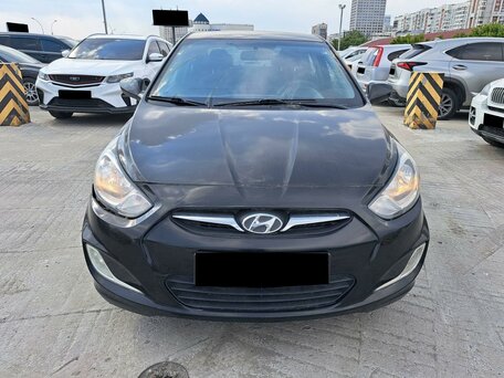2014 Hyundai Solaris I, чёрный, 630000 рублей, вид 1