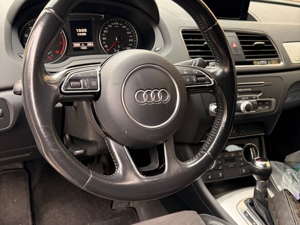 2015 Audi Q3 I (8U) Рестайлинг, серый, 1690000 рублей - вид 5