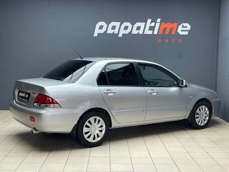 2007 Mitsubishi Lancer IX Рестайлинг, серебристый, 498000 рублей, вид 3
