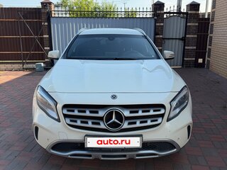 2017 Mercedes-Benz GLA 250 I (X156), белый, 2180000 рублей, вид 2