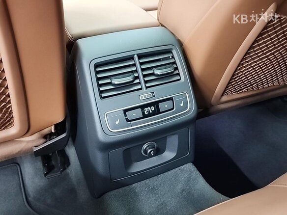 2021 Audi A4 35 TFSI V (B9) Рестайлинг, серый, 2450000 рублей - вид 12