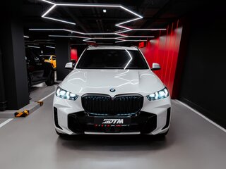 2025 BMW X5 40d IV (G05/G18) Рестайлинг, белый, 14200000 рублей, вид 4