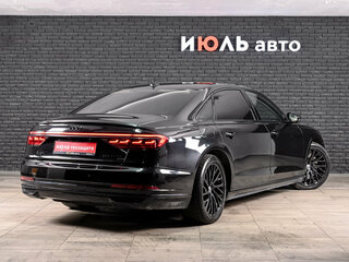 2018 Audi A8 Long 60 TFSI IV (D5), чёрный, 7050000 рублей, вид 4