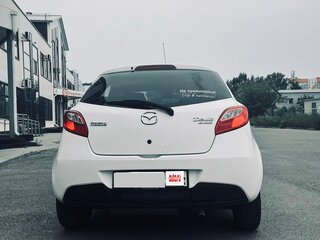 2008 Mazda Demio III (DE), белый, 530000 рублей, вид 2