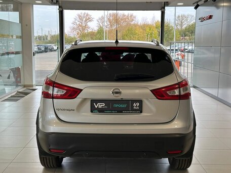 2016 Nissan Qashqai II, серебристый, 1597000 рублей, вид 5