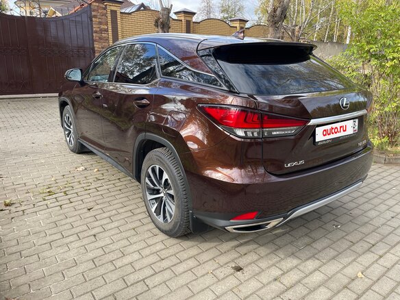 2019 Lexus RX 300 IV Рестайлинг, коричневый, 4700000 рублей - вид 5