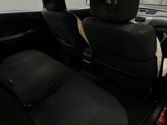 2006 Mitsubishi Lancer IX Рестайлинг, красный, 399900 рублей - вид 15