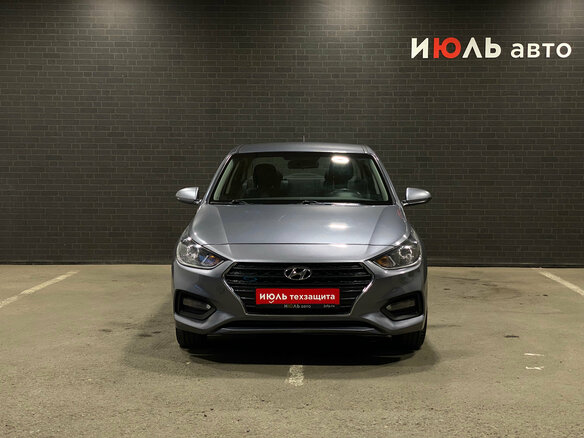 2017 Hyundai Solaris II, серый, 1070000 рублей - вид 1