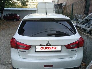 2014 Mitsubishi ASX I Рестайлинг, белый, 750000 рублей, вид 2