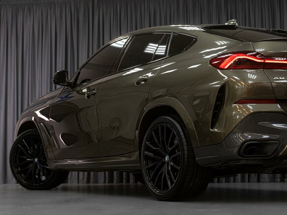 2020 BMW X6 M50d III (G06), зелёный, 7299000 рублей - вид 14