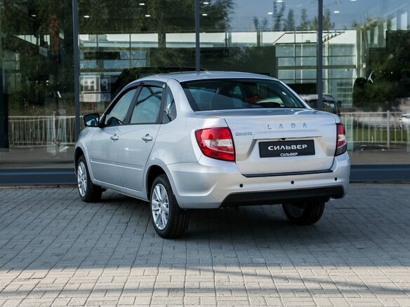 2026 Lada (ВАЗ) Granta I Рестайлинг, серебристый, 1208000 рублей - вид 5