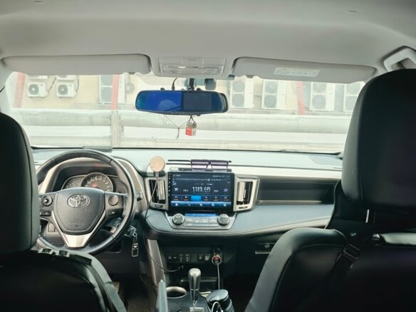 2013 Toyota RAV4 IV (XA40), белый - вид 10