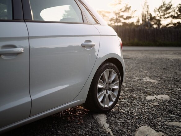 2012 Audi A1 I (8X), белый, 1090000 рублей - вид 9