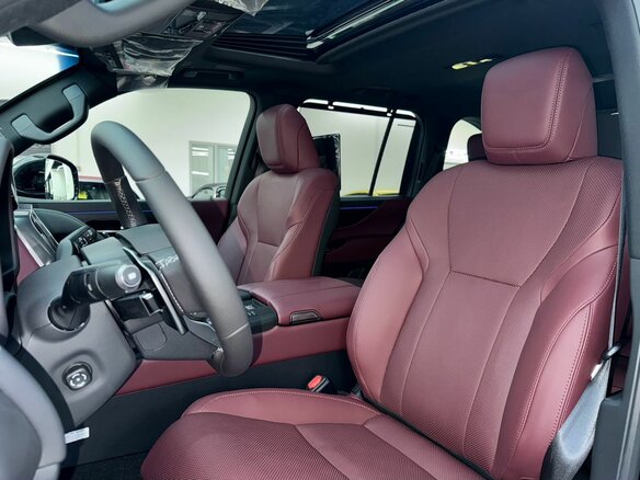 2026 Lexus LX 500d IV, чёрный, 18790000 рублей - вид 18