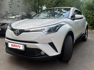 2018 Toyota C-HR I, белый, 1900000 рублей, вид 4