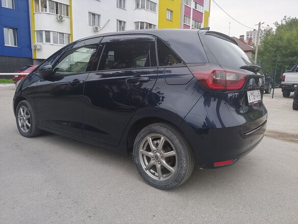 2020 Honda Fit IV, синий, 1320000 рублей - вид 4