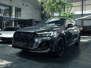 2024 Audi Q7 50 TDI II (4M) Рестайлинг 2, серый, 12590000 рублей, вид 1