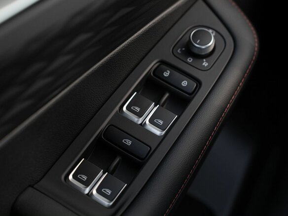 2026 Geely Coolray I Рестайлинг 2, белый, 2774990 рублей - вид 15