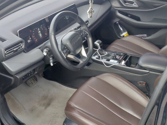 2023 BAIC U5 Plus, чёрный, 1050000 рублей - вид 3