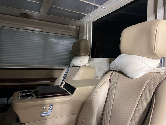 2018 Volkswagen Multivan T6, чёрный, 4200000 рублей - вид 19