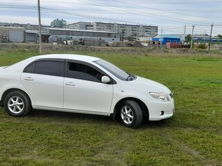 2011 Toyota Corolla Axio X (E140, E150) Рестайлинг, белый, 900000 рублей, вид 2