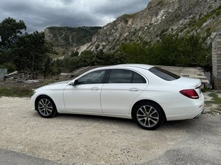 2018 Mercedes-Benz E-Класс 300 V (W213, S213, C238), белый, 2500000 рублей, вид 5