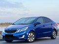 2013 Kia Rio 5-speed III, синий, 900000 рублей
