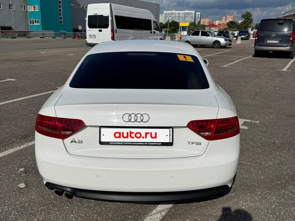 2011 Audi A5 I (8T), белый - вид 3
