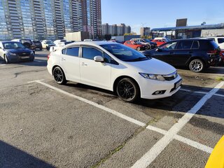2012 Honda Civic IX, белый, 1040000 рублей, вид 2
