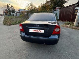 2007 Ford Focus II Рестайлинг, серый, 310000 рублей, вид 4