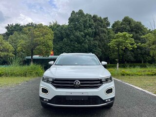 2022 Volkswagen T-Roc I (China Market), белый, 1675000 рублей, вид 2