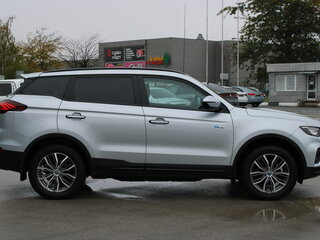 2024 Geely Atlas Pro, серый, 2199000 рублей, вид 4