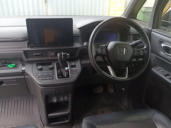 2022 Honda Stepwgn Spada V Рестайлинг, синий, 3000000 рублей - вид 2