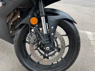 2020 Yamaha YZF-R3, чёрный, 495000 рублей, вид 5