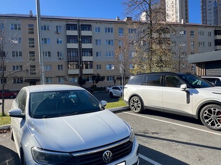 2021 Volkswagen Polo VI, белый, 1570000 рублей, вид 3