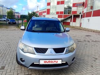 2008 Mitsubishi Outlander II, серебристый, 840000 рублей, вид 2